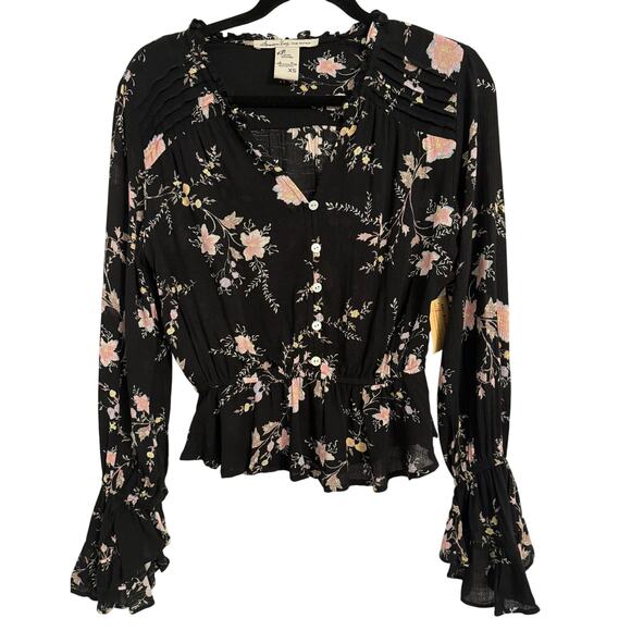 American Rag NWT Whimsigoth Floral Peplum Flare Sleeve Blouse Jr XS Boho - Picture 1 of 7